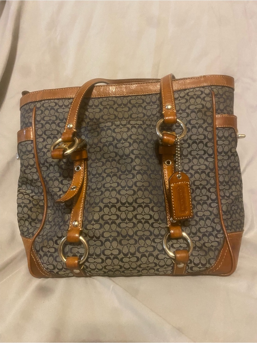 Signature coach Pattern Tote Bag in Brown and Tan
